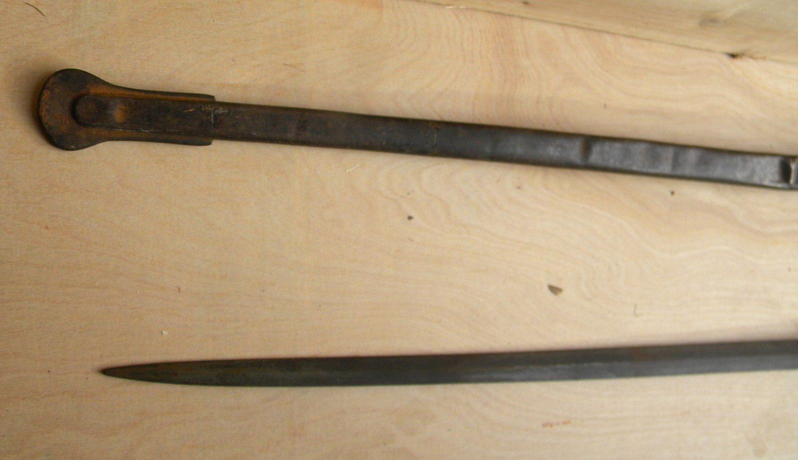 2jg8hso.jpg