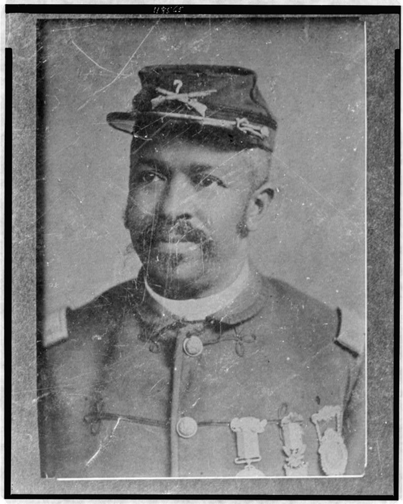 3c18565v.jpg
