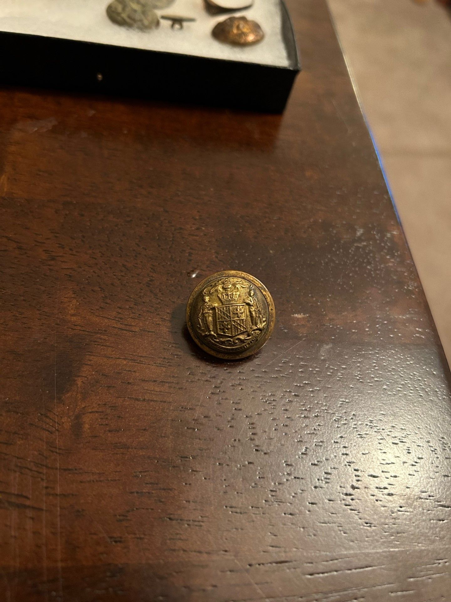 buttons2.jpg