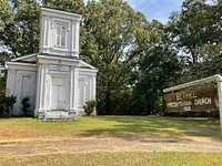 caption(16).jpg
