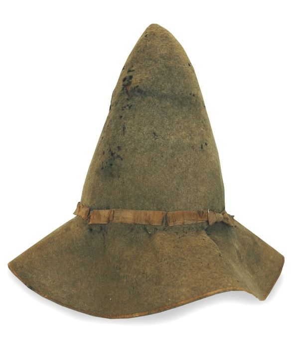 drab hat.jpg