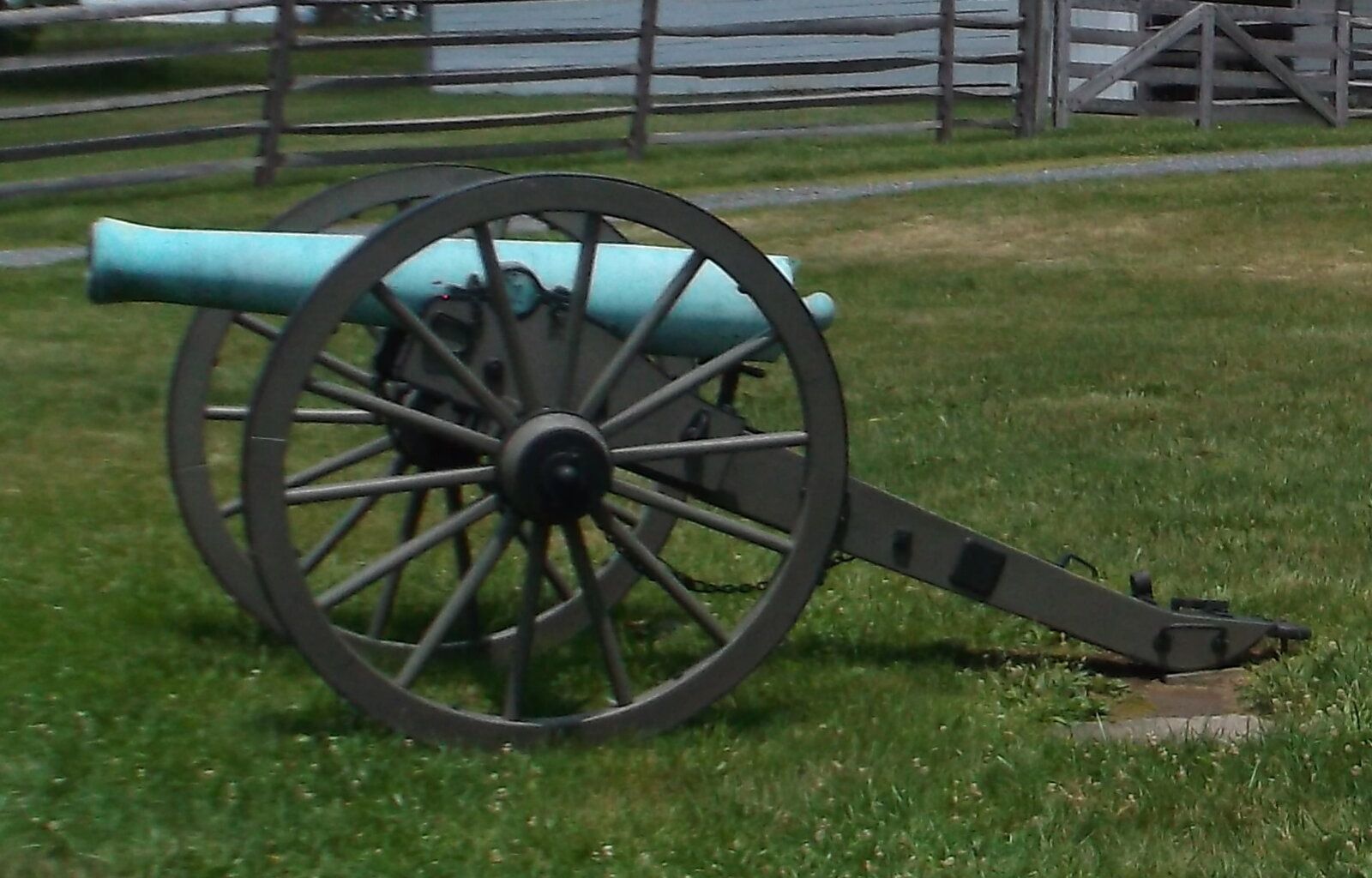 DSCF0758x.jpg