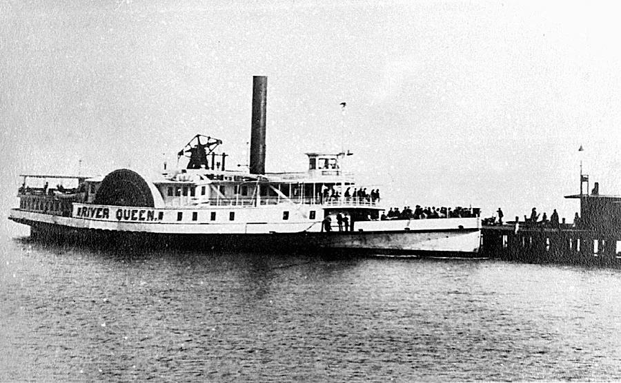 Hsl-River_queen-neg.webp