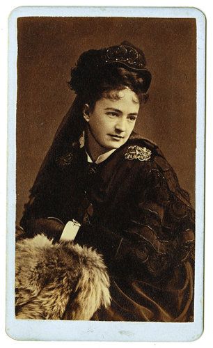 Libby 1.jpg