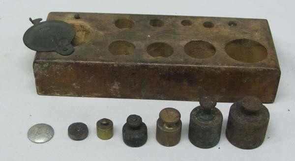 scale2.jpg